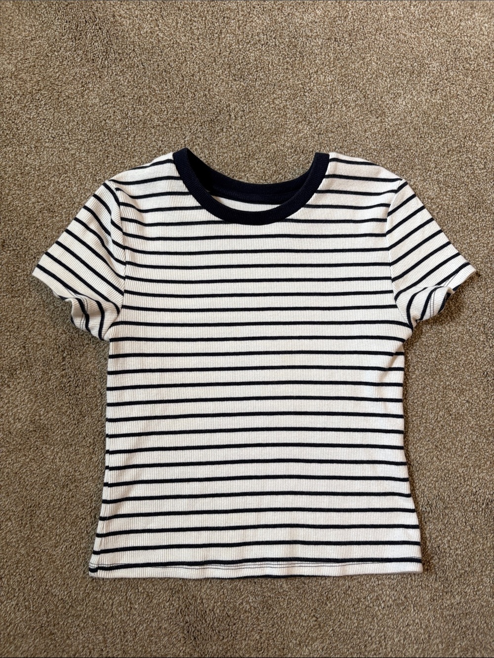Abercrombie & Fitch White Striped Ribbed Baby Tee - Size XS